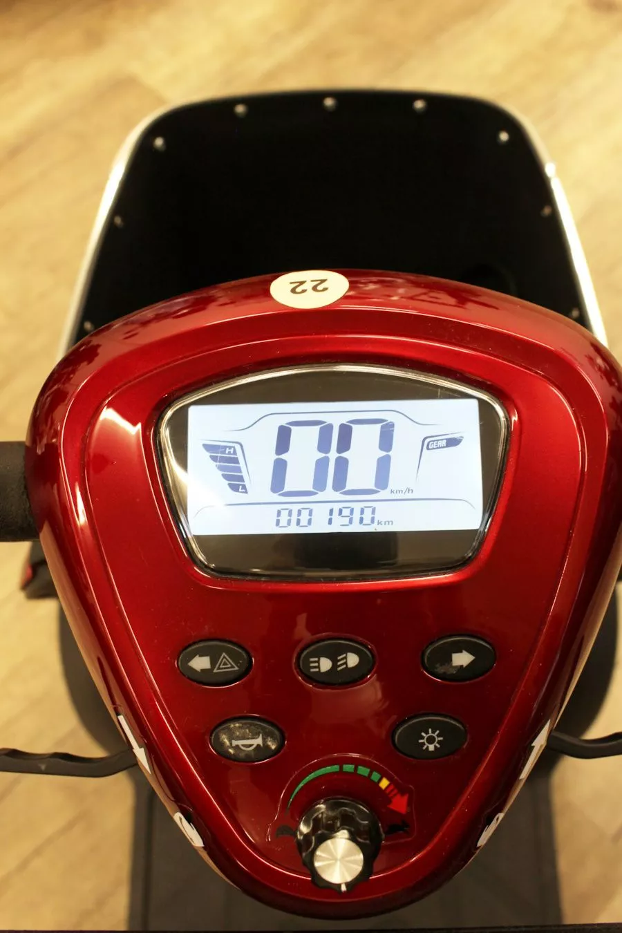 Nr: 22 - Jet 405 / Bordeauxrot