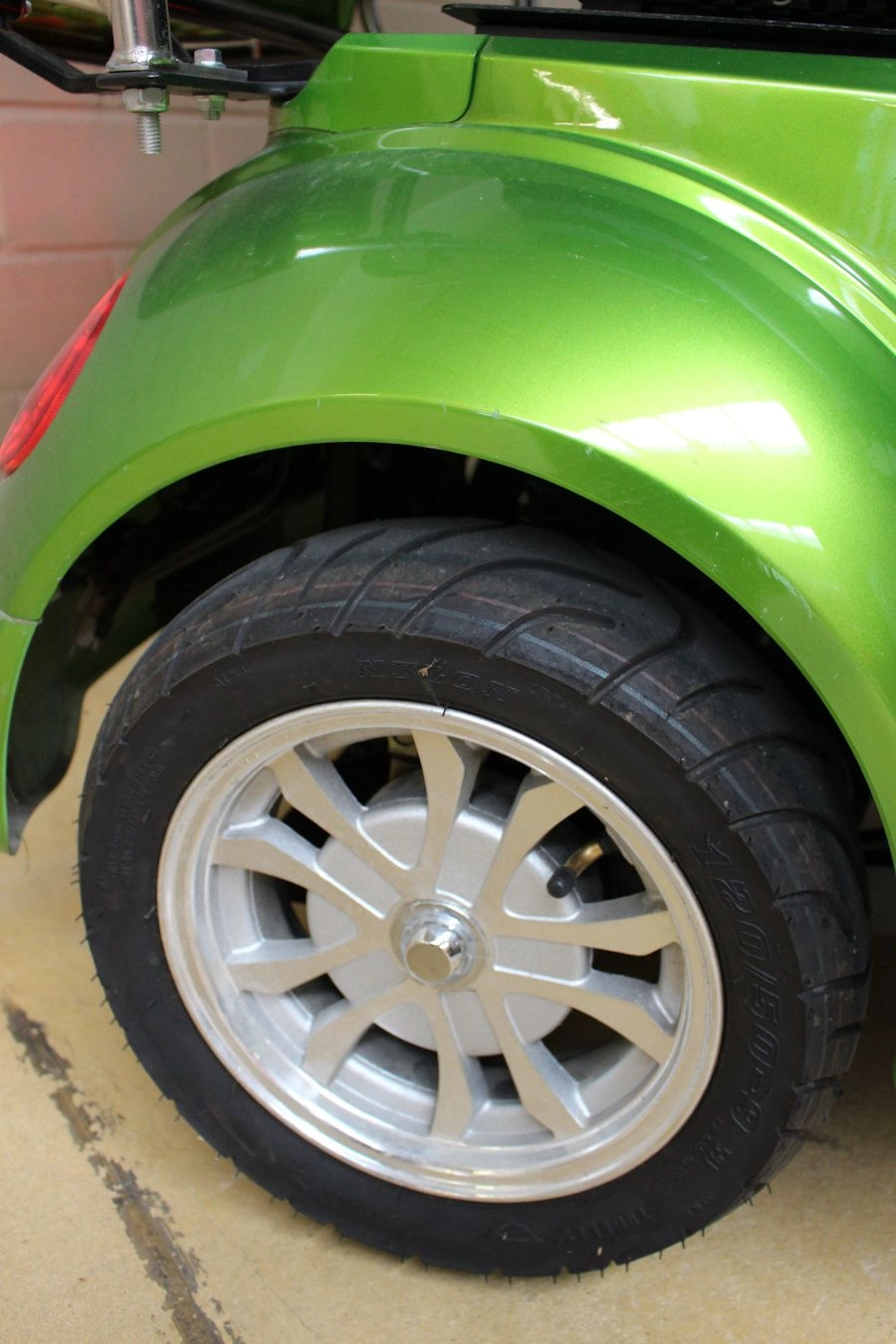 Fahrzeug-Nr. 50 / Jet 301D Grün